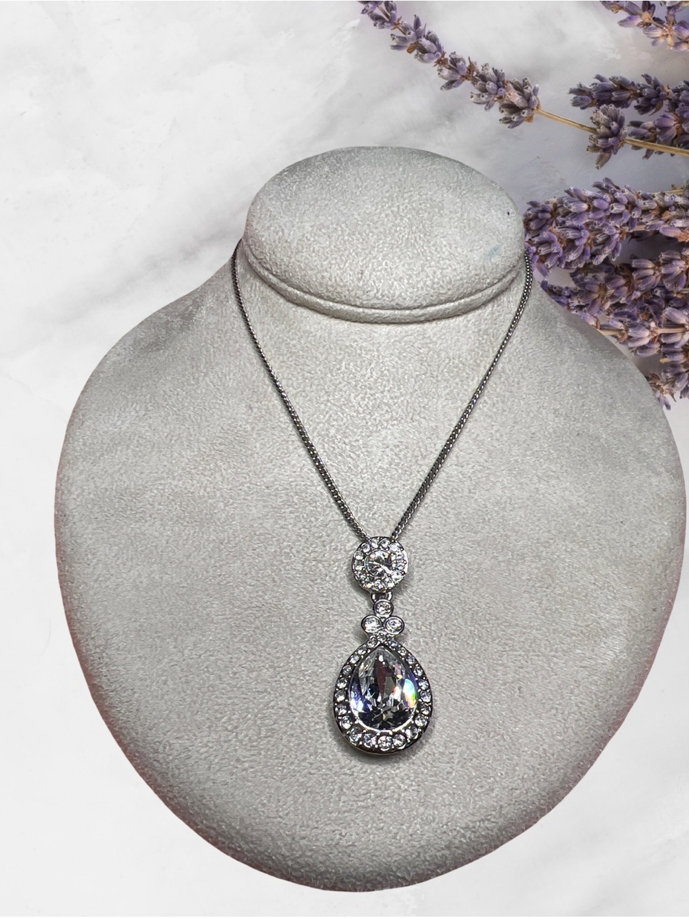Vintage Givenchy Crystal Teardrop Pendant Necklace Silver Tone Charm Swarovski